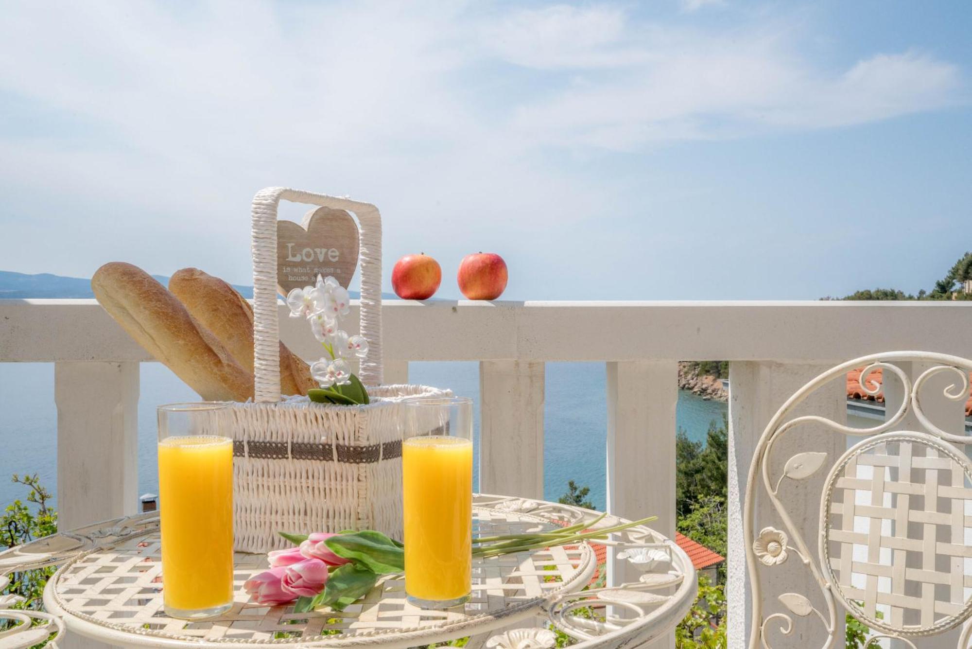 Apartments Sonata أوميس المظهر الخارجي الصورة